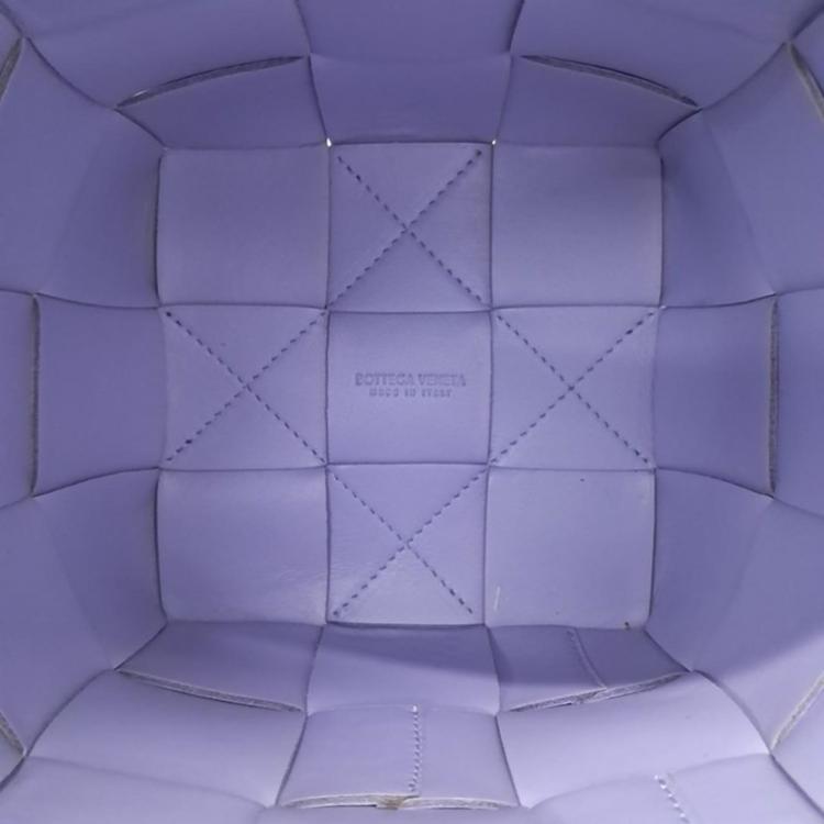 Pre Owned Bottega Veneta Purple Leather Cassette Bucket Bag