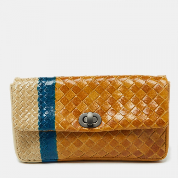 Pre Owned Bottega Veneta Tri Color Intrecciato Leather Turn Lock Clutch