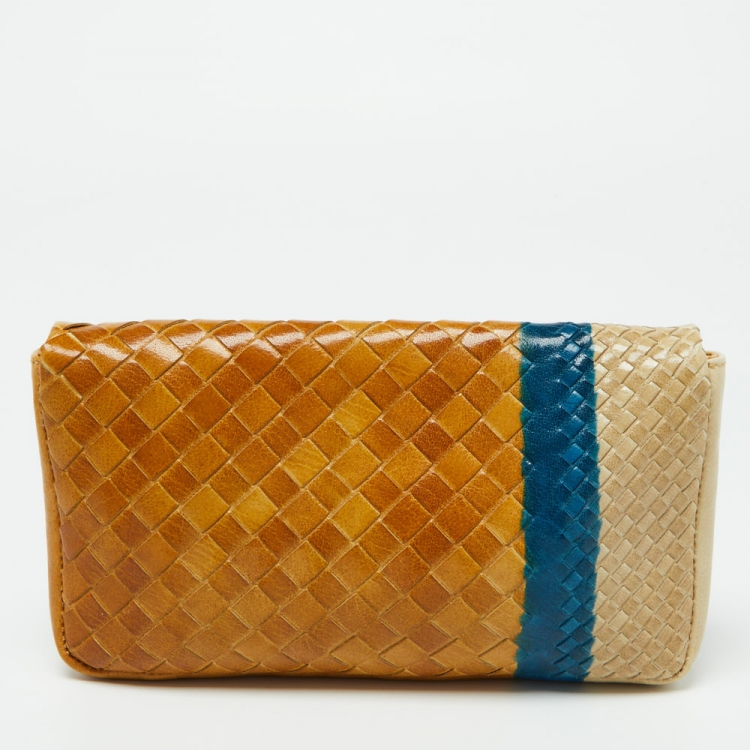 Pre Owned Bottega Veneta Tri Color Intrecciato Leather Turn Lock Clutch
