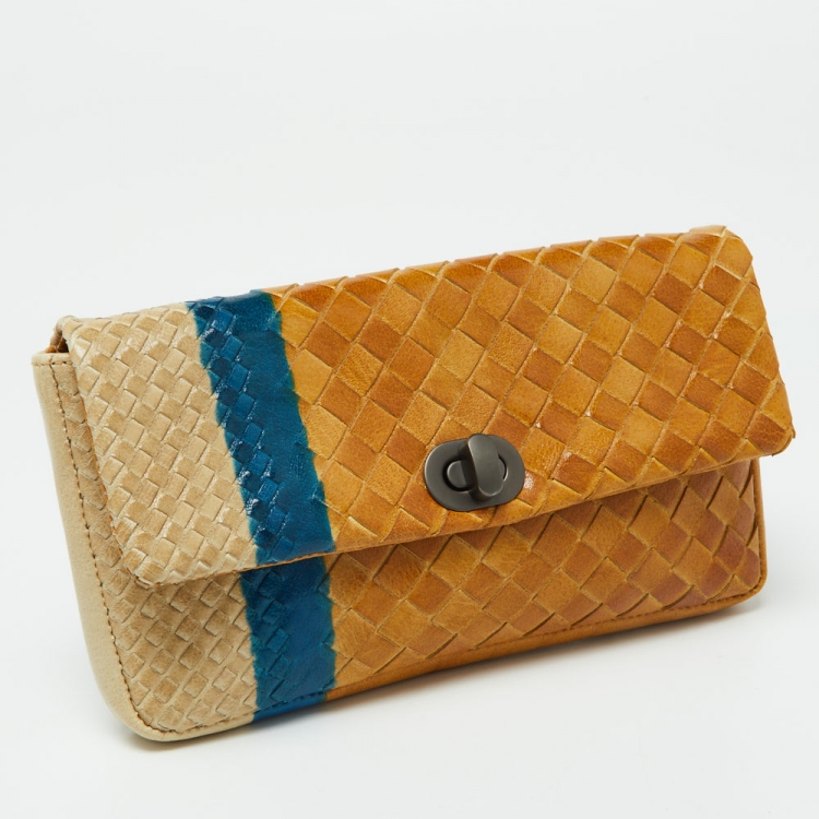 Pre Owned Bottega Veneta Tri Color Intrecciato Leather Turn Lock Clutch