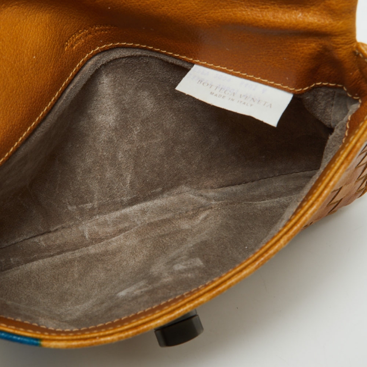 Pre Owned Bottega Veneta Tri Color Intrecciato Leather Turn Lock Clutch
