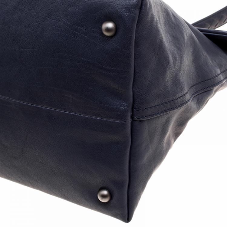 Pre Owned Bottega Veneta Navy Blue Woven Leather Tiina Bag
