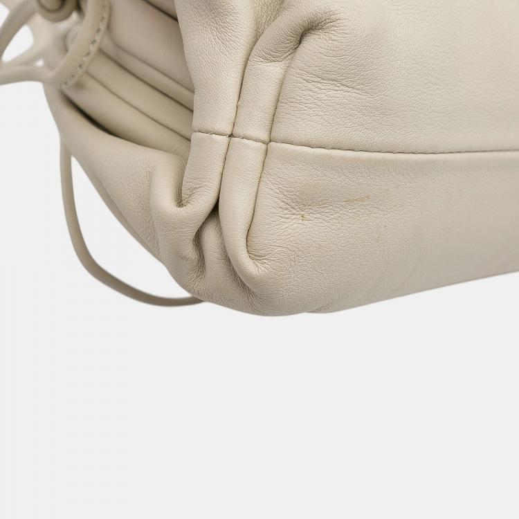 Pre Owned Bottega Veneta White Lambskin The Mini Pouch Crossbody