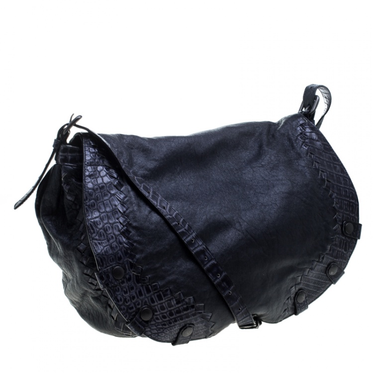 Pre Owned Bottega Veneta Dark Blue Leather and Intrecciato Crocodile Trims Messenger Bag