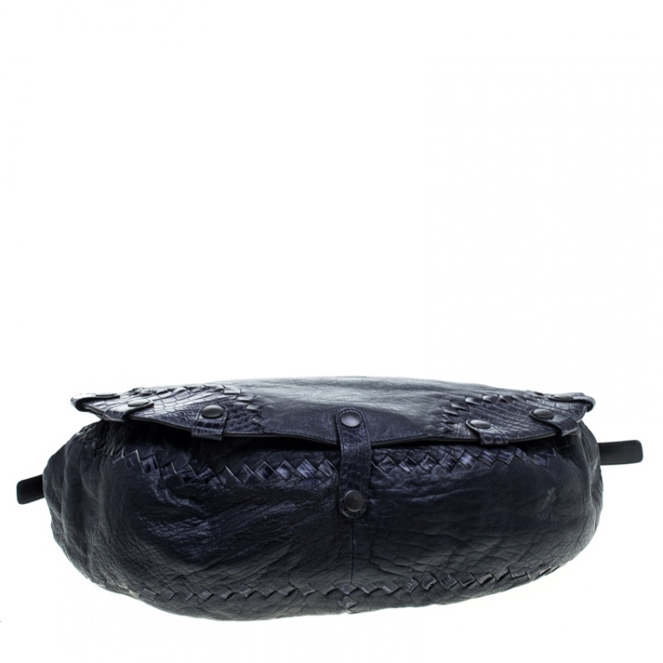 Pre Owned Bottega Veneta Dark Blue Leather and Intrecciato Crocodile Trims Messenger Bag