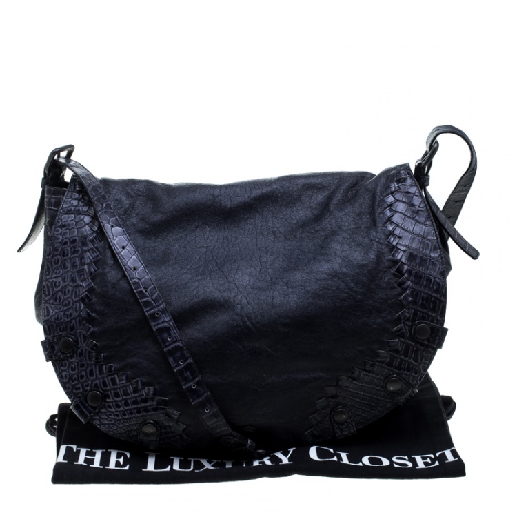 Pre Owned Bottega Veneta Dark Blue Leather and Intrecciato Crocodile Trims Messenger Bag
