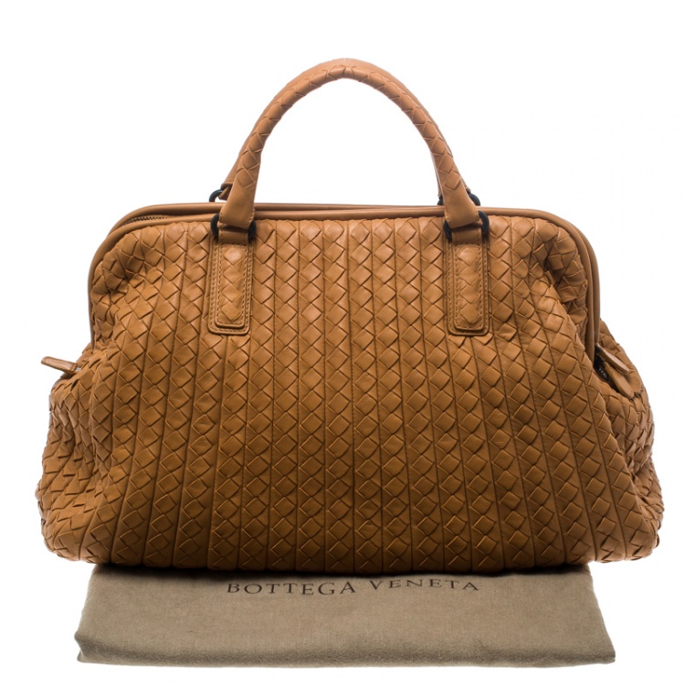 مملوكة مسبقًا Bottega Veneta Brown Intrecciato Leather New Bond Satchel