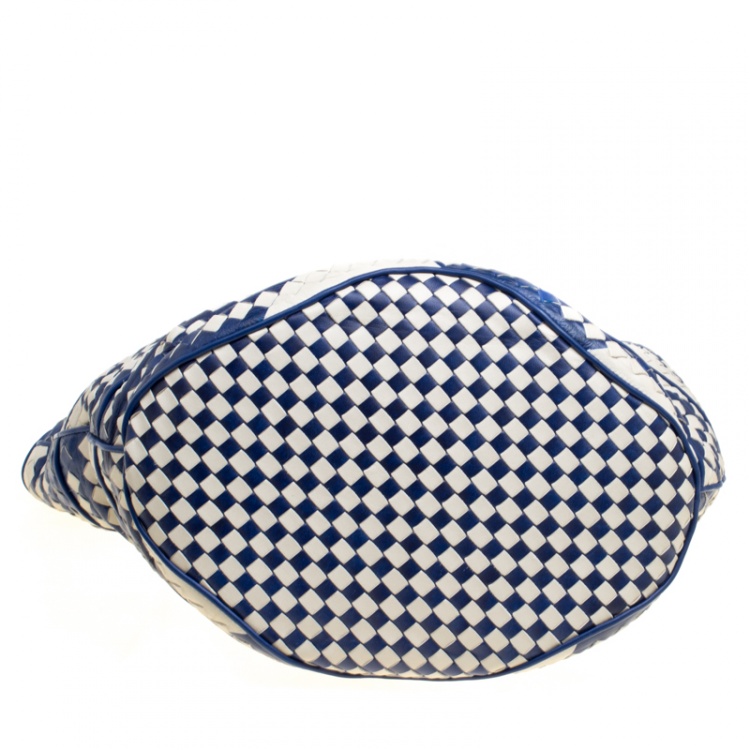 Pre Owned Bottega Veneta Blue/White Intrecciato Leather Bucket Bag