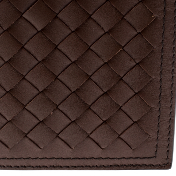 Pre Owned Bottega Veneta Brown Intrecciato Leather Bifold Wallet