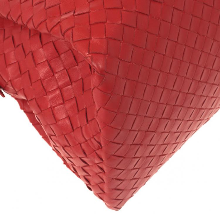 Pre Owned Bottega Veneta Red Intrecciato Boston Bag