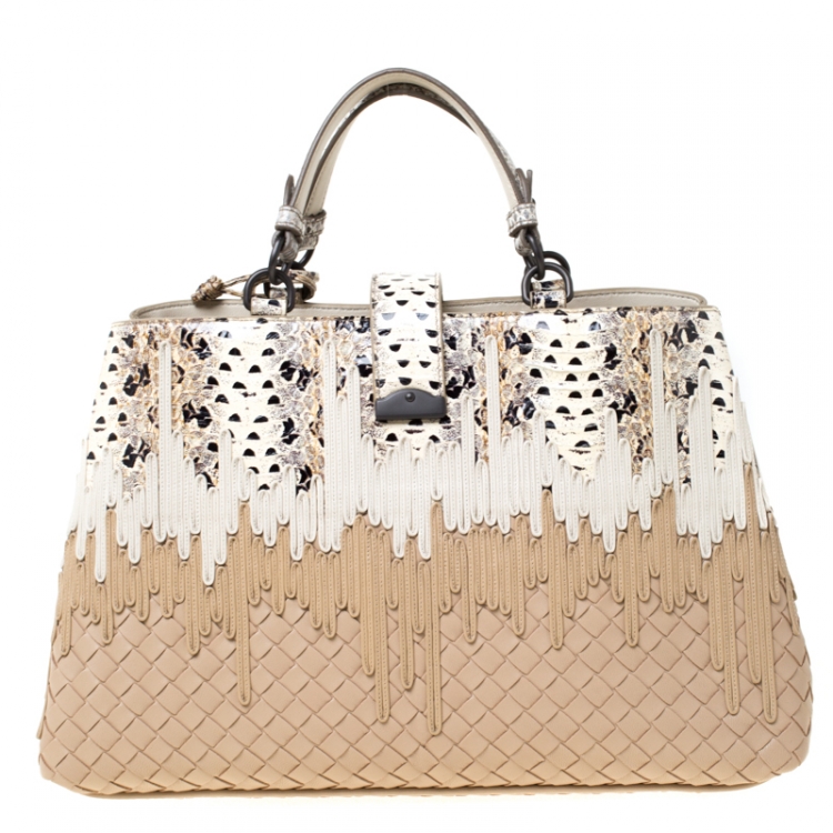 Pre Owned Bottega Veneta Beige/White Woven Leather and Snakeskin Small Flow Wave Tote
