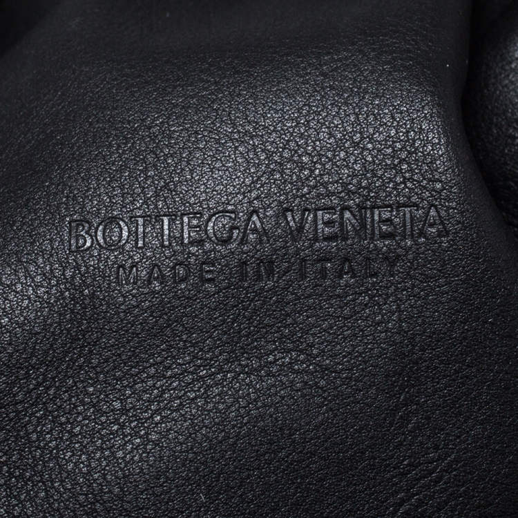 Pre Owned Bottega Veneta Black Leather The Pouch 