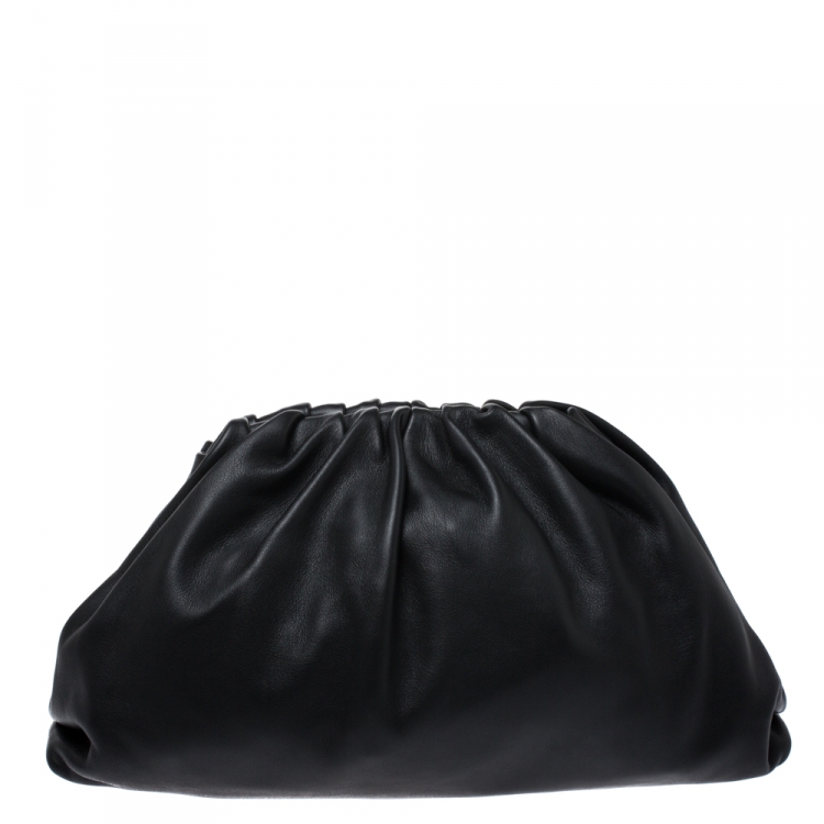 Pre Owned Bottega Veneta Black Leather The Pouch 