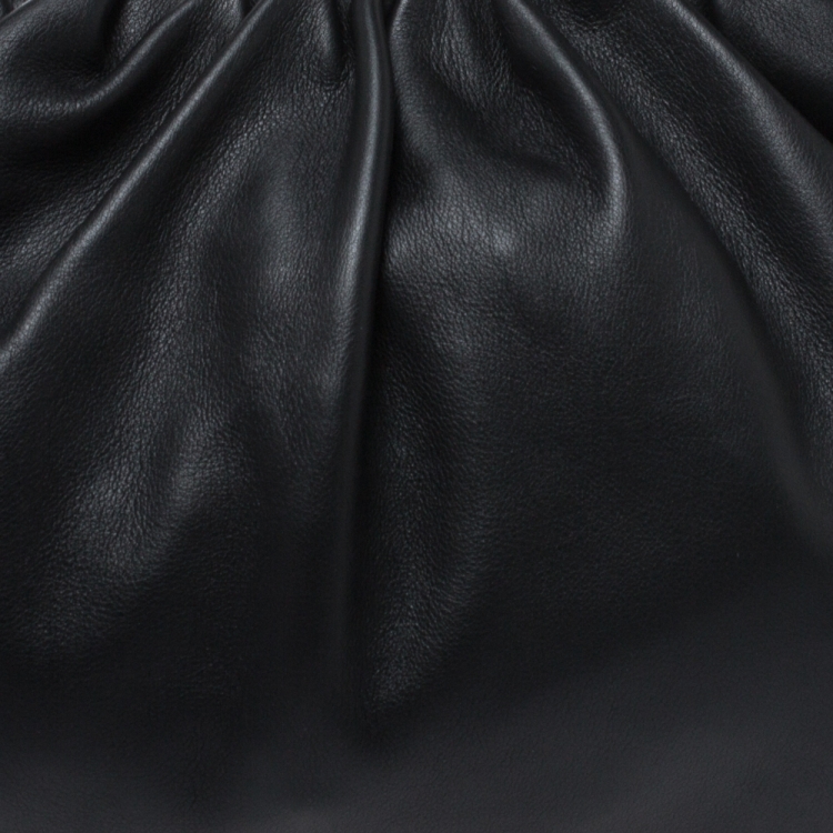 Pre Owned Bottega Veneta Black Leather The Pouch 