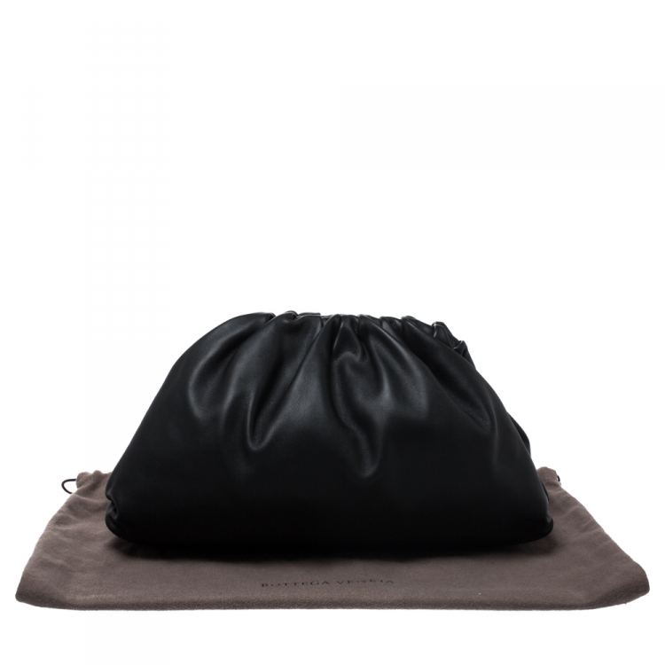 Pre Owned Bottega Veneta Black Leather The Pouch 