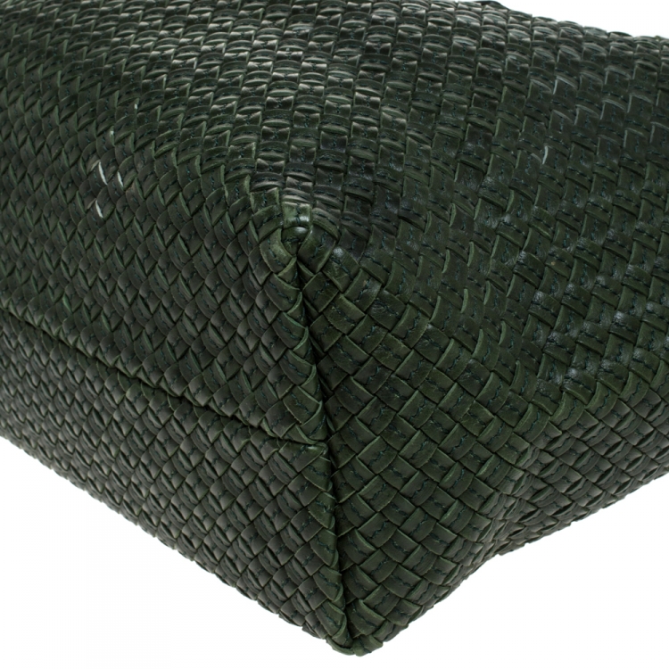 Pre Owned Bottega Veneta Green Intrecciato Leather Medium Cabat Tote with Pouch