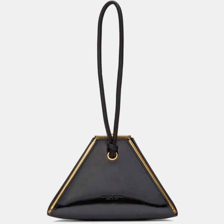 Pre Owned Bottega Veneta Black Leather Spazzolato Pyramid Bag