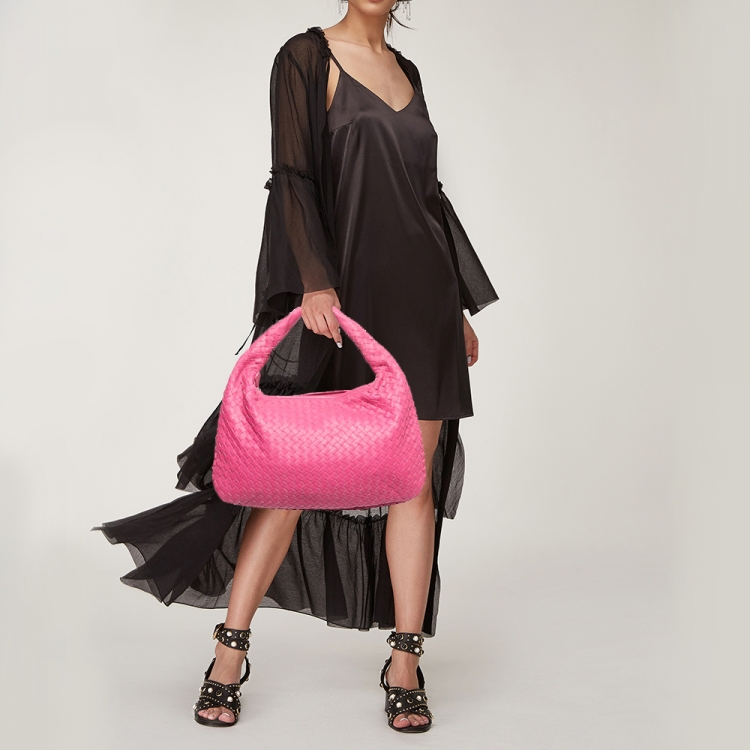 Pre Owned Bottega Veneta Pink Intrecciato Leather Medium Veneta Hobo