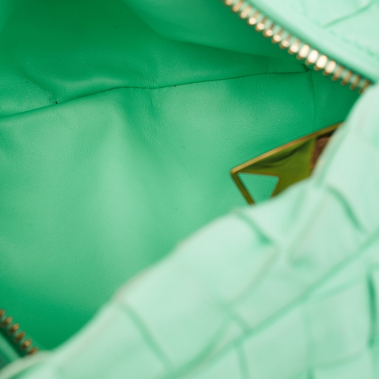 Pre Owned Bottega Veneta Green Intrecciato Leather Mini Jodie Hobo