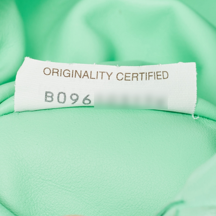 Pre Owned Bottega Veneta Green Intrecciato Leather Mini Jodie Hobo