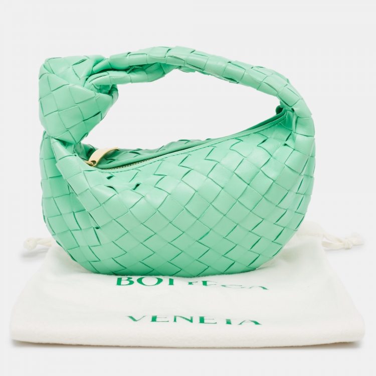 Pre Owned Bottega Veneta Green Intrecciato Leather Mini Jodie Hobo