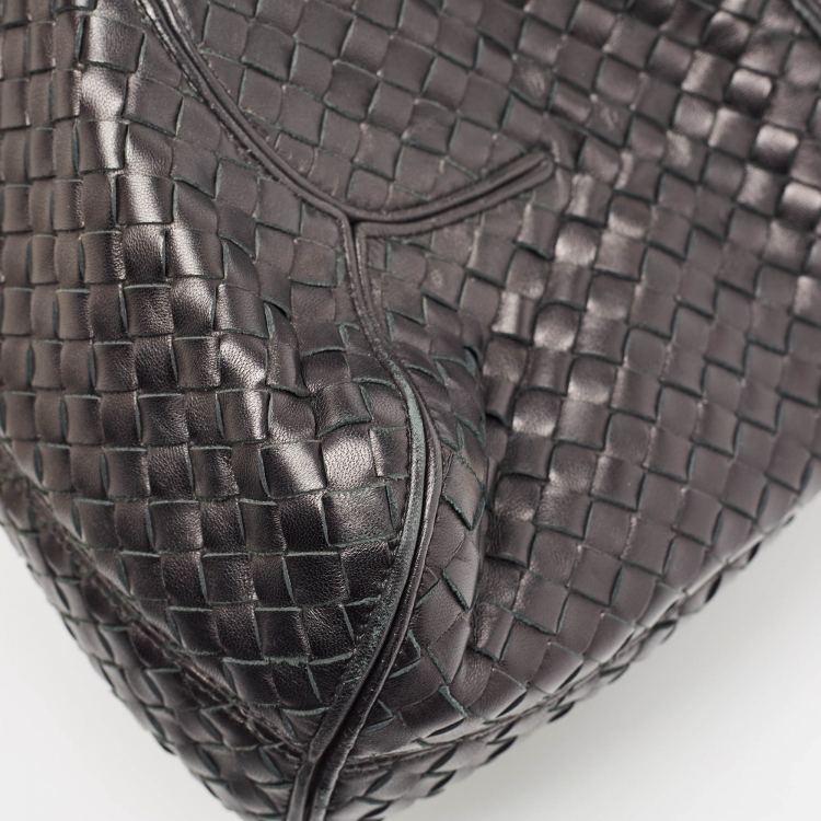 Pre Owned Bottega Veneta Black Intrecciato Leather Ball Hobo