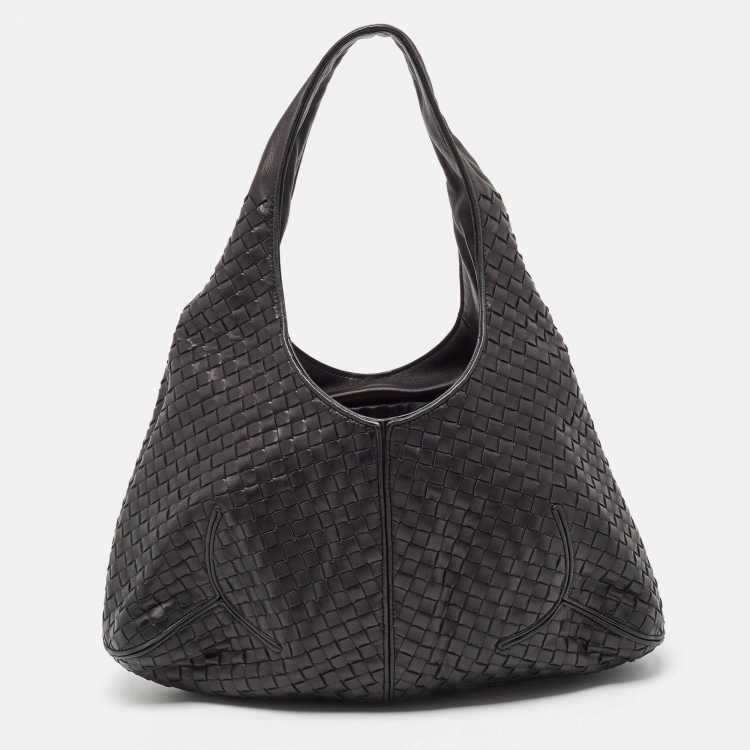 Pre Owned Bottega Veneta Black Intrecciato Leather Ball Hobo