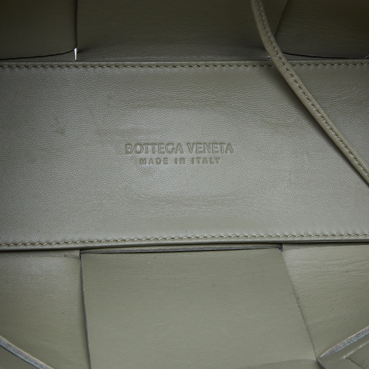 Pre Owned Bottega Veneta Avocado Green Intrecciato Leather Arco Tote