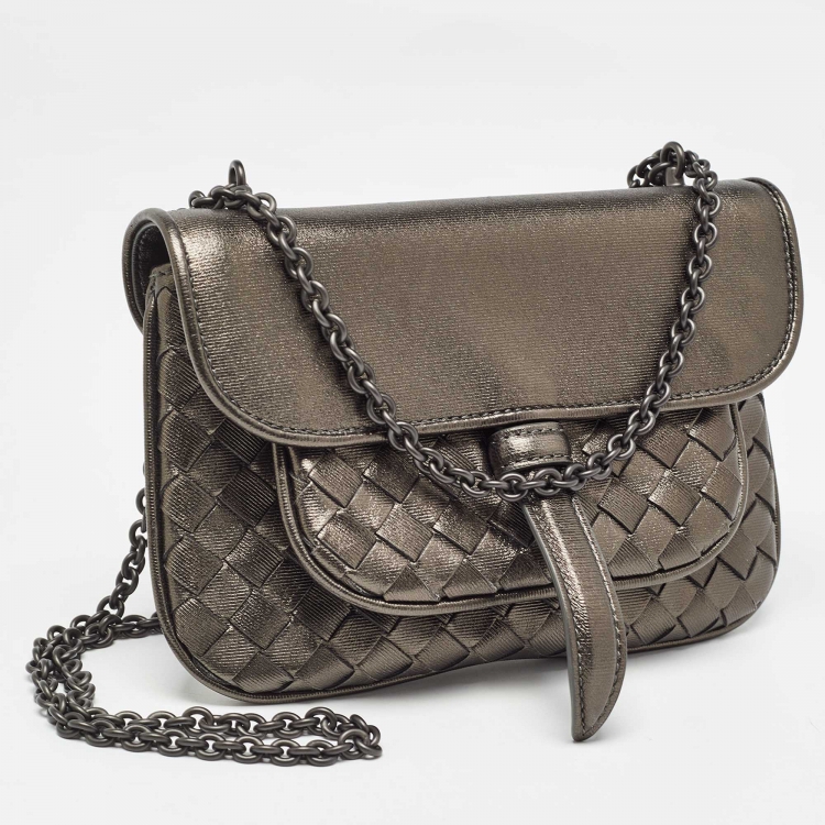 Pre Owned Bottega Veneta Metallic Intrecciato Leather Mini Chain Flap Bag