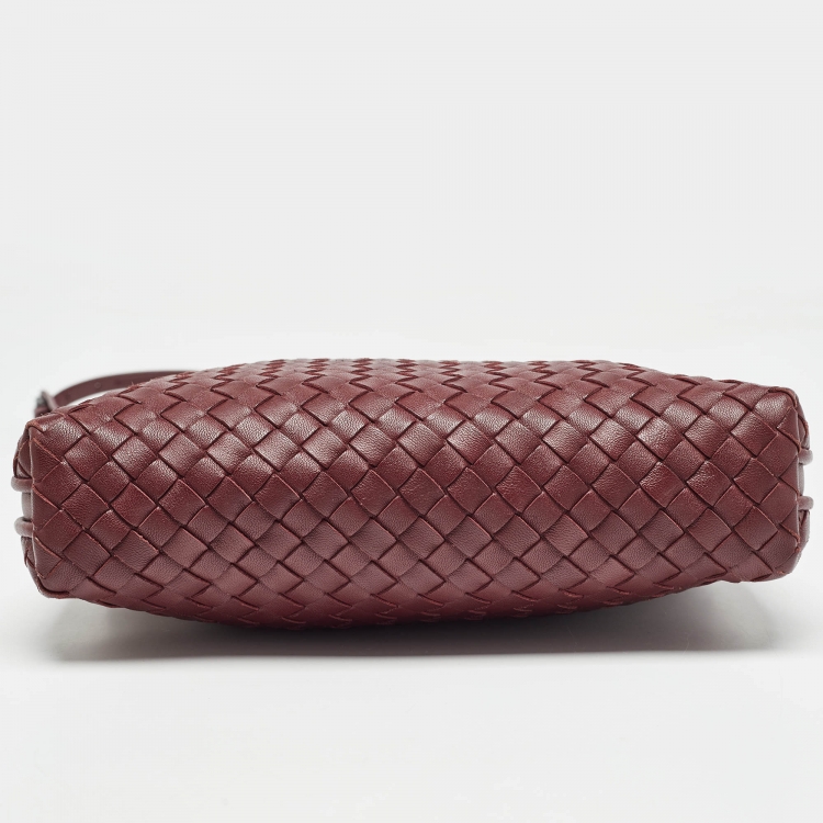 Pre Owned Bottega Veneta Burgundy Intrecciato Leather Nodini Crossbody Bag