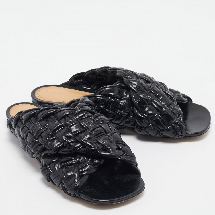 Pre Owned Bottega Veneta Black Intrecciato Leather The Board Flat Slides Size 40.5 