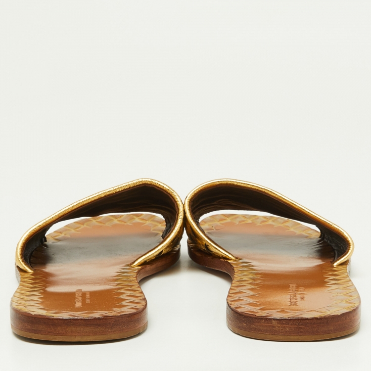 Pre Owned Bottega Veneta Gold Intrecciato Leather Flat Slides Size 39