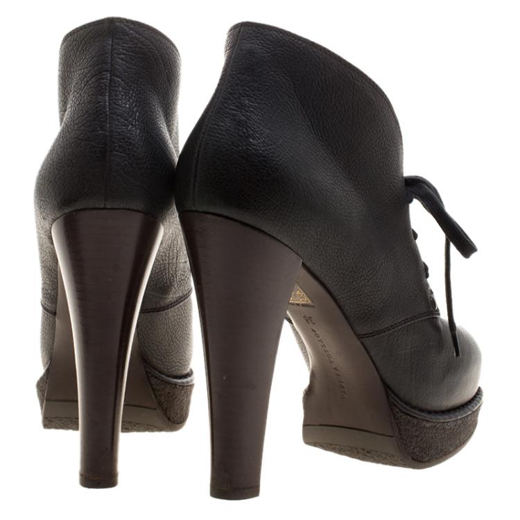 Pre Owned Bottega Veneta Black Leather Lace Up Ankle Boots Size 38