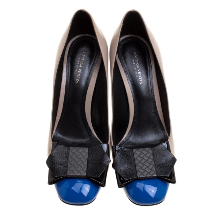مملوكة مسبقًا Bottega Veneta Tricolor Leather Bow Pumps Size 37