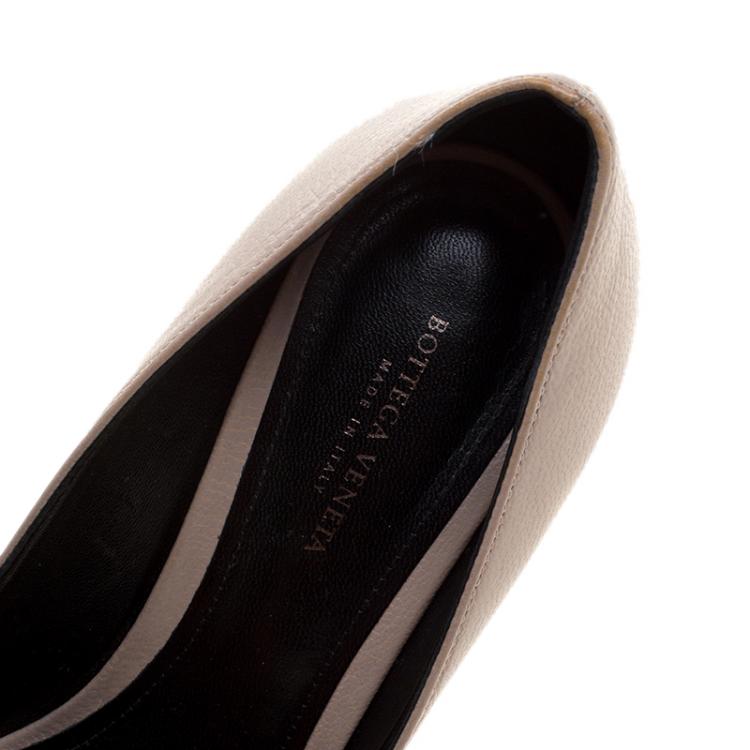 مملوكة مسبقًا Bottega Veneta Tricolor Leather Bow Pumps Size 37