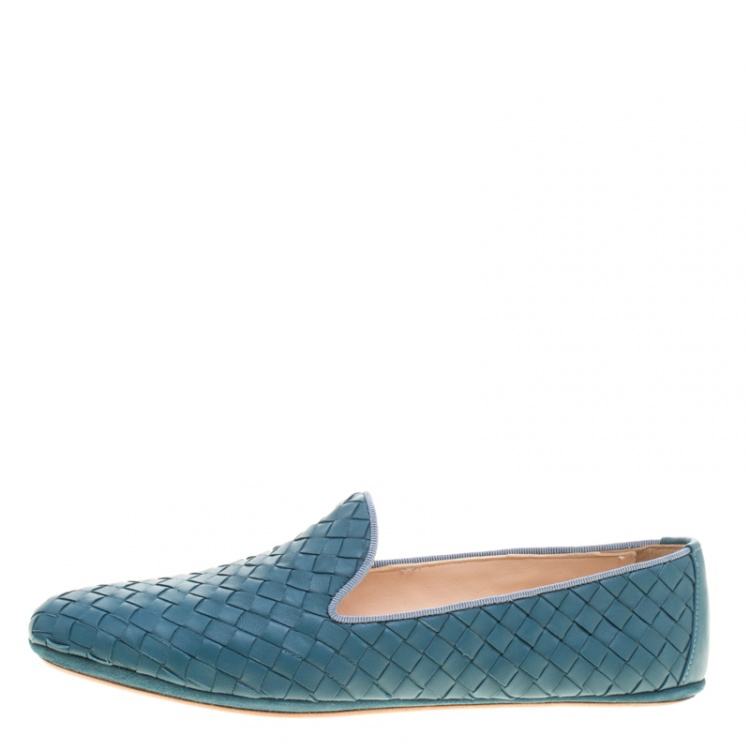 Pre Owned Bottega Veneta Blue Intrecciato Leather Smoking Slippers Size 38