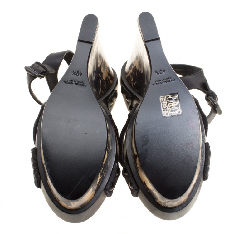 Pre Owned Bottega Veneta Black Leather and Canvas Floral Printed Wooden Wedge Cross Strap Sandals Size 40.5