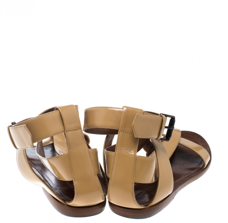 Pre Owned Bottega Veneta Beige Leather V Strap Flat Sandals Size 40