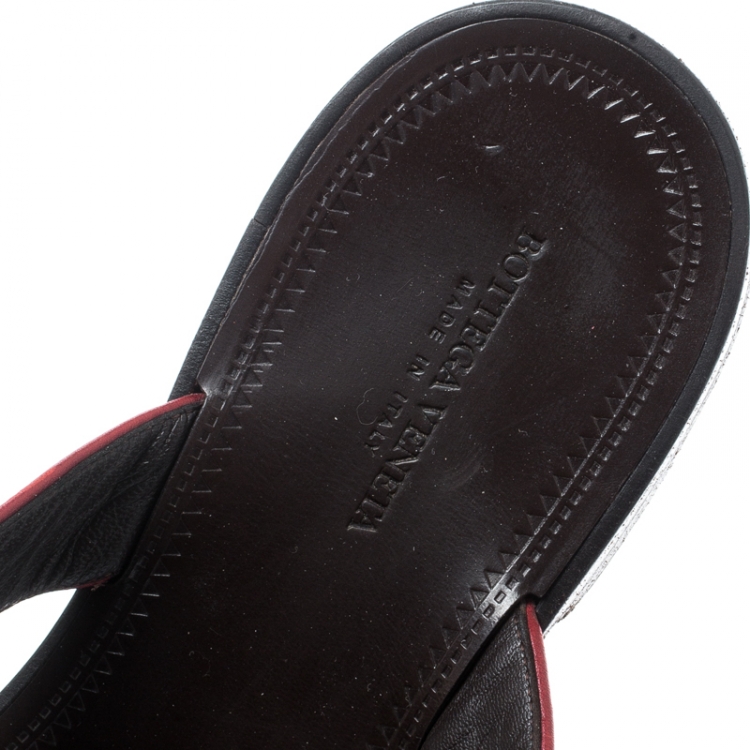 Pre Owned Bottega Veneta Burgundy Intrecciato Leather Flat Thong Slippers Size 40