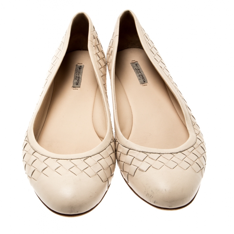 Pre Owned Bottega Veneta Beige Intrecciato Leather Ballet Flats Size 39