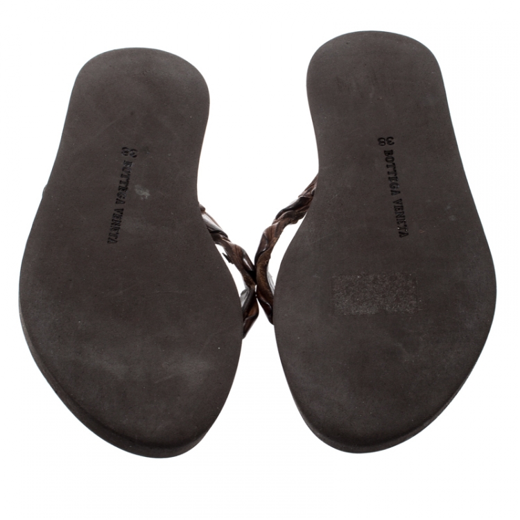 Pre Owned Bottega Veneta Brown Croc Leather Flat Flip Flops Size 38
