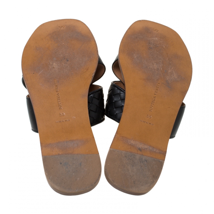 Pre Owned Bottega Veneta Black Criss Cross Intrecciato Leather Ravello Flat Slides Size 39