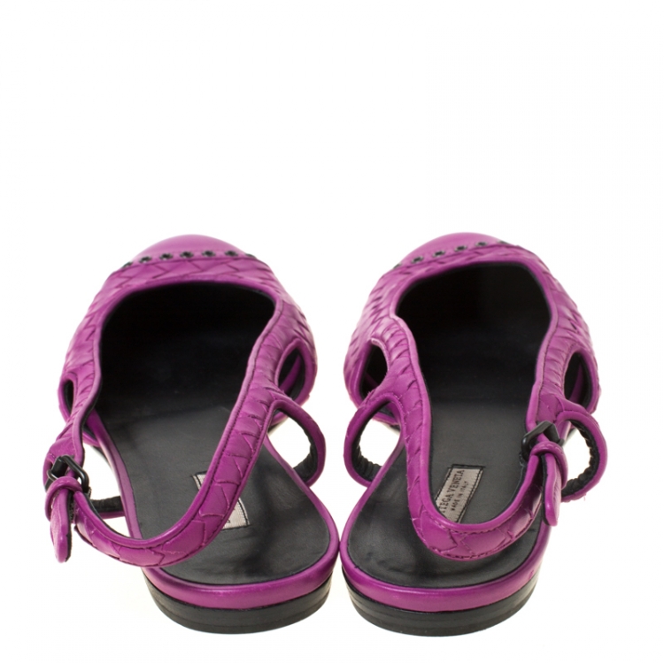 Pre Owned Bottega Veneta Purple Intrecciato Leather Eyelet Cap Toe Slingback Flats Size 38.5