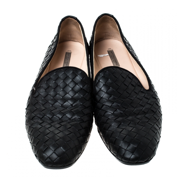 Pre Owned Bottega Veneta Black Intrecciato Leather Slip On Flats Size 39.5