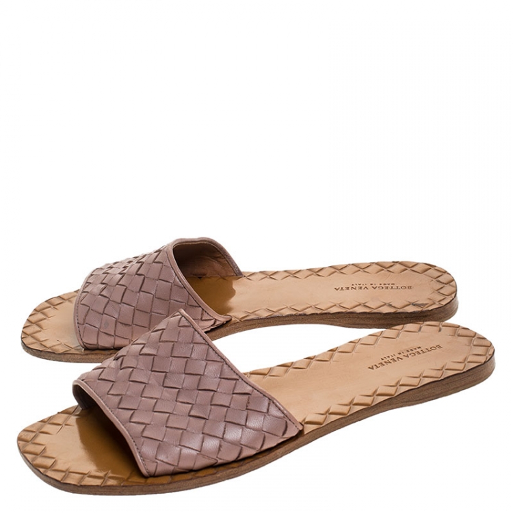 Pre Owned Bottega Veneta Beige Intrecciato Leather Flat Slides Size 38