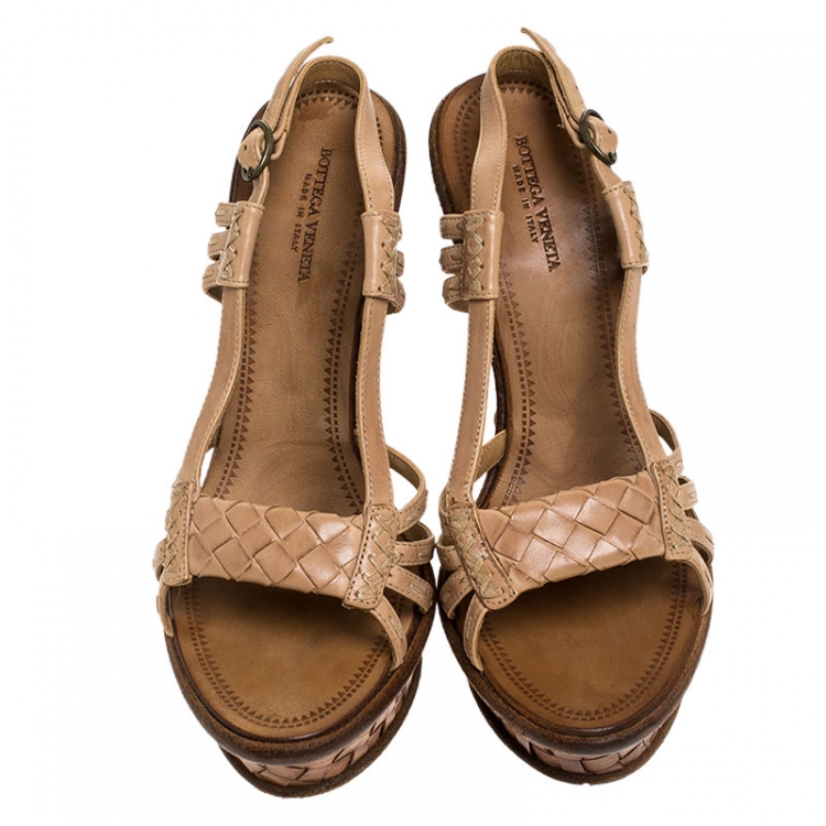 Pre Owned  Bottega Veneta Beige Leather Slingback Platform Wedge Sandals Size 36.5 
