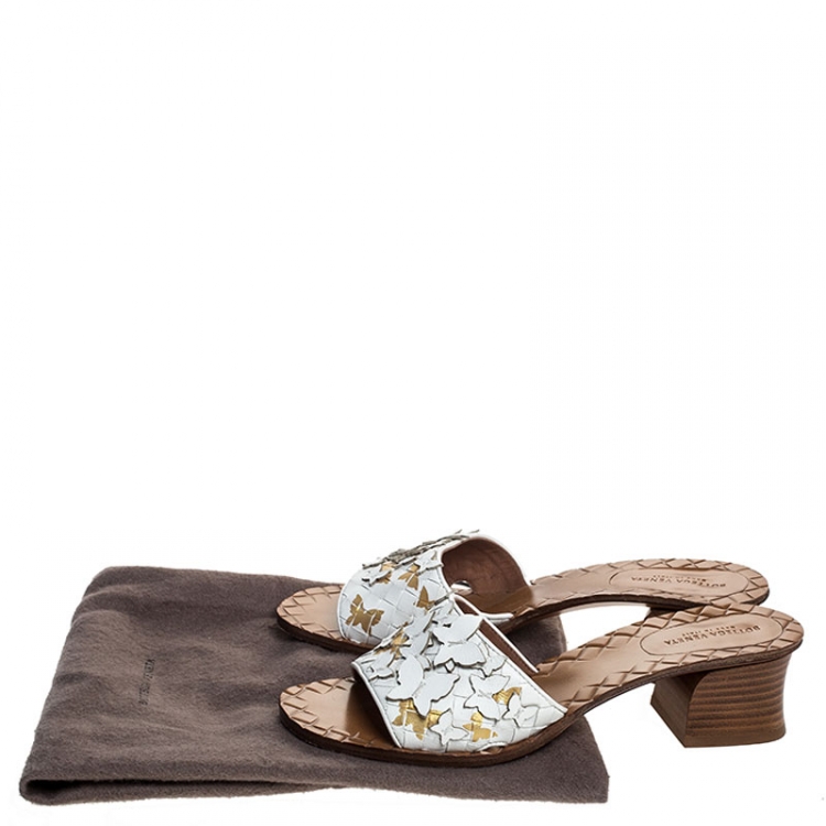 Pre Owned Bottega Veneta White Intrecciato Leather Butterfly Applique Ravello Flat Slides Size 36
