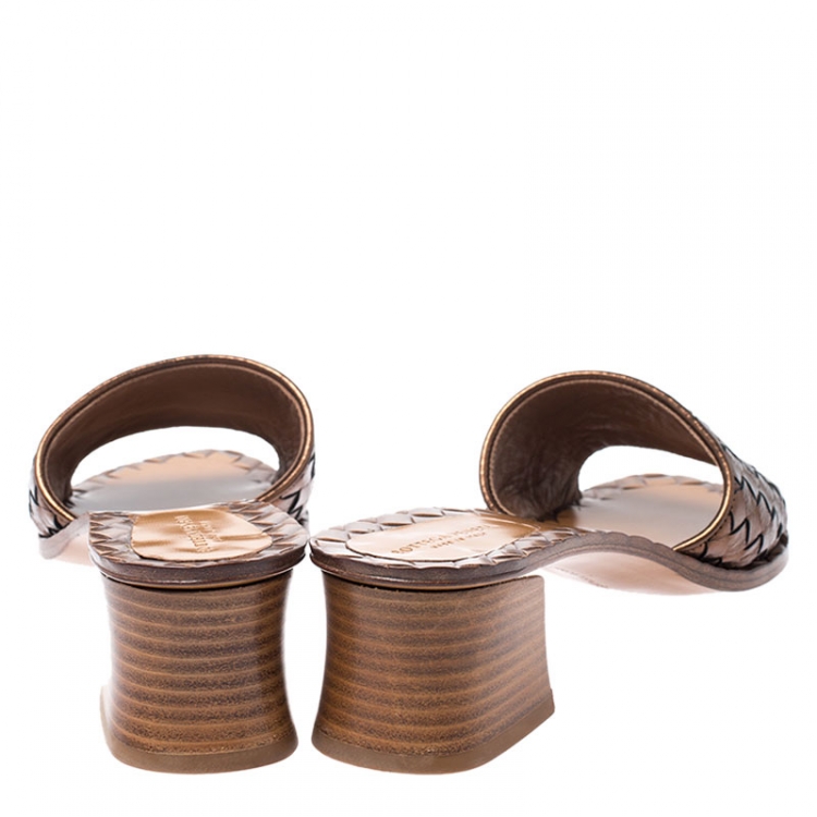 Pre Owned Bottega Veneta Metallic Bronze Intrecciato Leather Ravello Flat Slides Size 38
