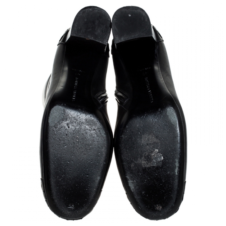 Pre Owned Bottega Veneta Black Leather And Intrecciato Cap Toe Leather Ankle Boots Size 40