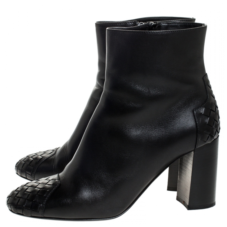 Pre Owned Bottega Veneta Black Leather And Intrecciato Cap Toe Leather Ankle Boots Size 40